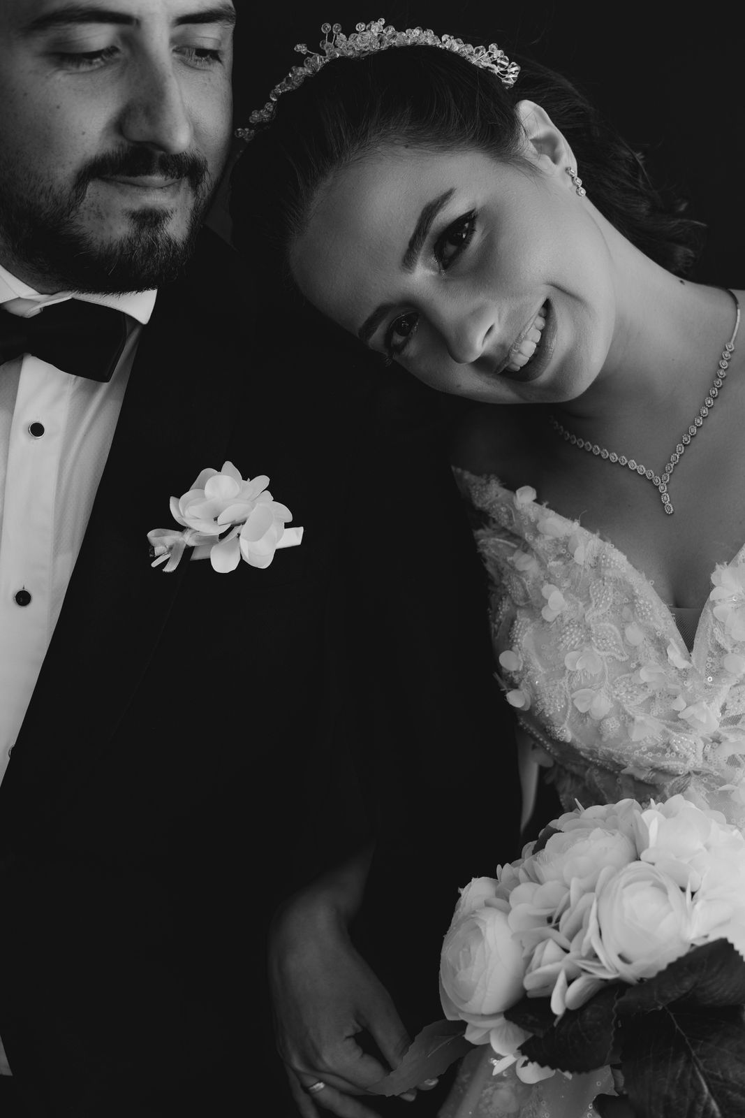 Kelly and Tim, black and white